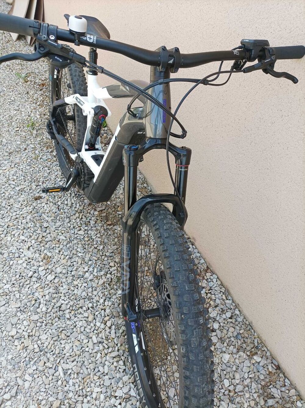 VTTAE Haibike FullSeven8 tr&egrave;s bon &eacute;tat g&eacute;n&eacute;ral tr&egrave;s peu servi faible kms Vélos