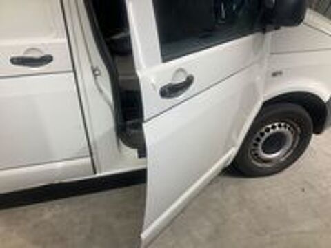 Divers Volkswagen T5 Transporter 2.5 TDI LONG 2009 occasion 44320 Saint-P&egrave;re-en-Retz