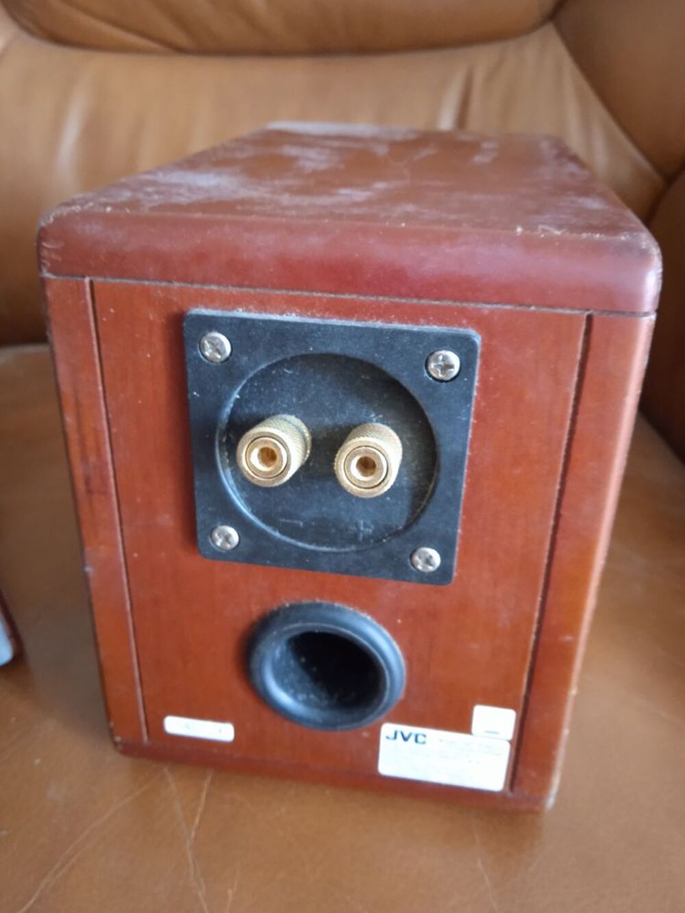2 enceintes Thomson Audio et hifi