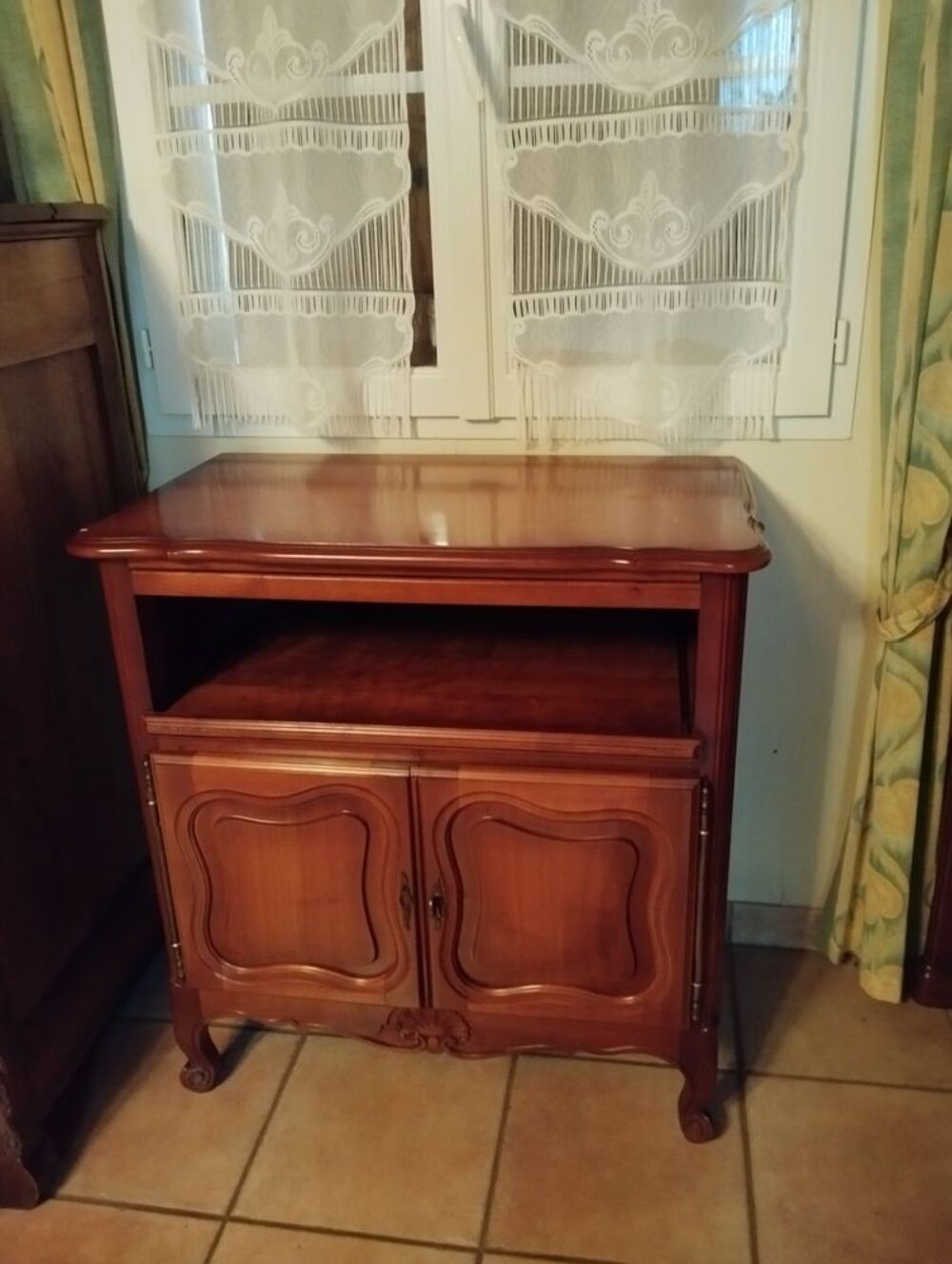 Meuble de TV en merisier Meubles