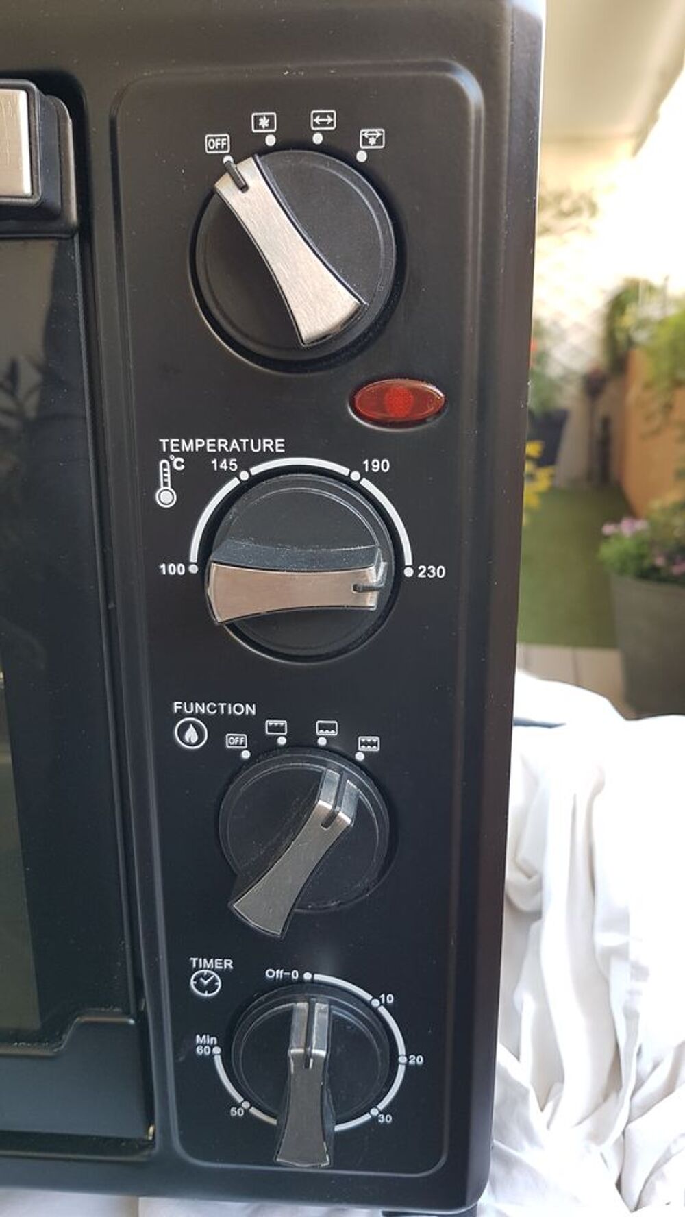four electrique &agrave; poser Electroménager