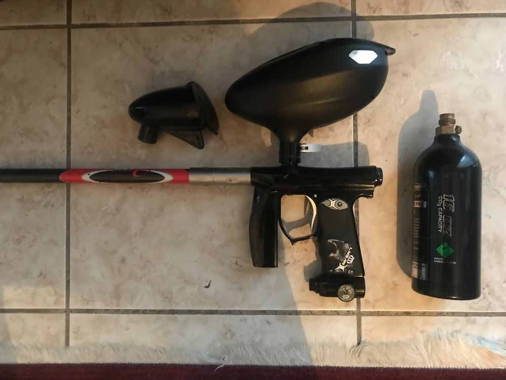 2 paintball + Accessoires Sports