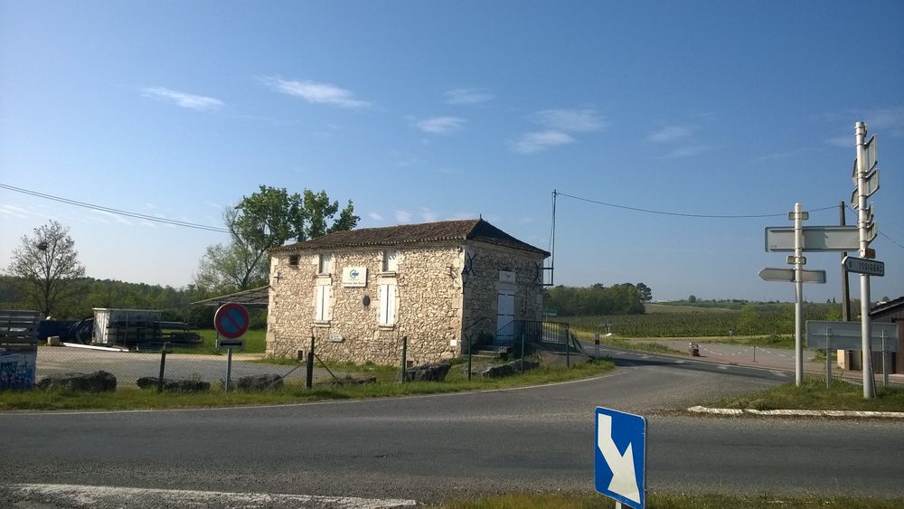 Location Maison MAISON avec licence lll parking Colombier