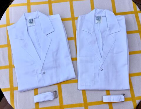 Blouse blanche manches longues NEUVE; Taille 3 (T46);2 dispo 14 L'Isle-Jourdain (32)