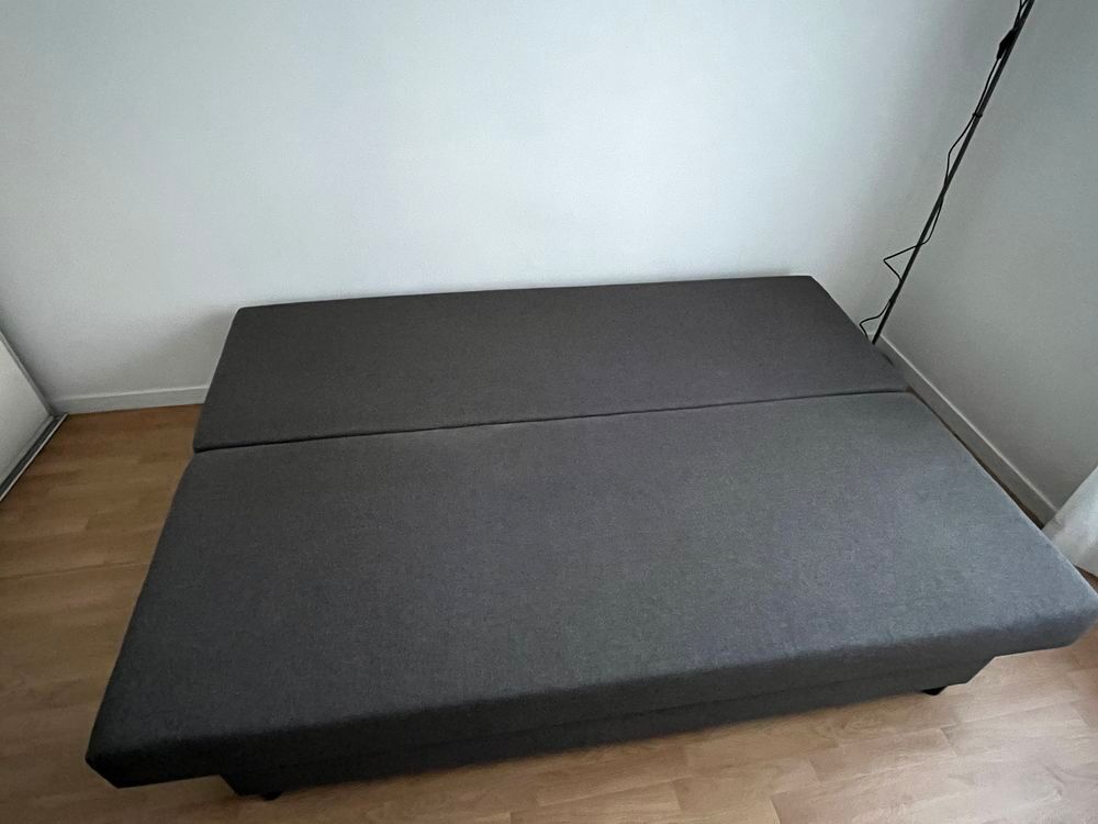 Canap&eacute; Lit Ikea 3 places convertible rarement utilis&eacute; Meubles
