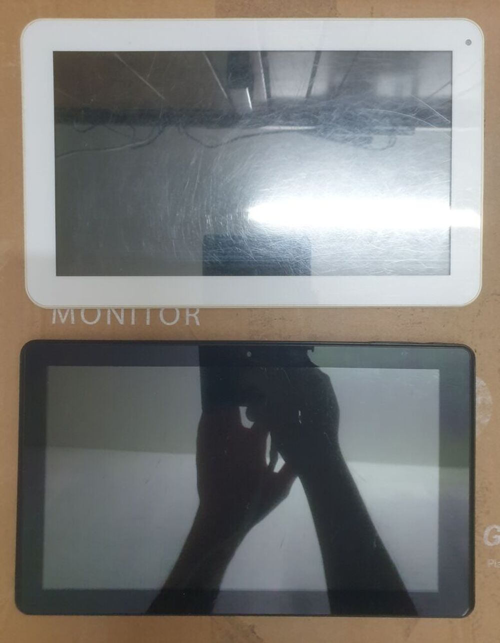 Lot tablettes pour pi&egrave;ces 8 Téléphones et tablettes