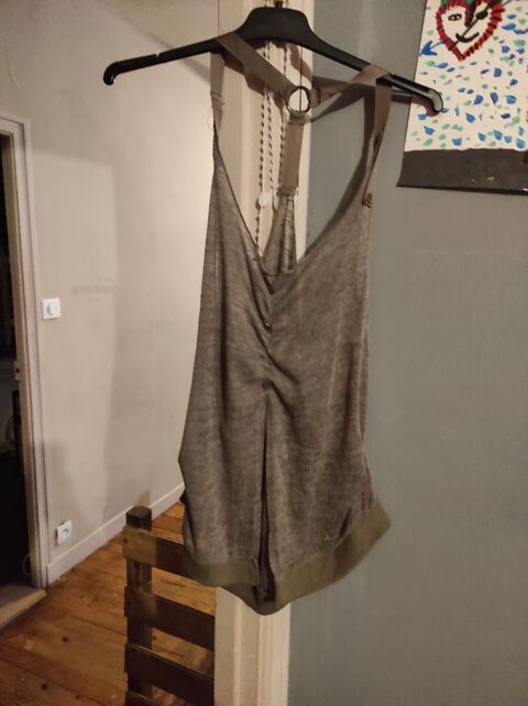 5€ débardeur d'été taille unique 10 Accolay (89)