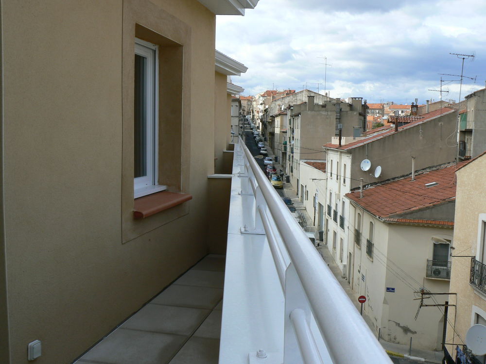 Vente Appartement appartement 2 pièces 41m2 avec balcon 6m2 et parking Béziers