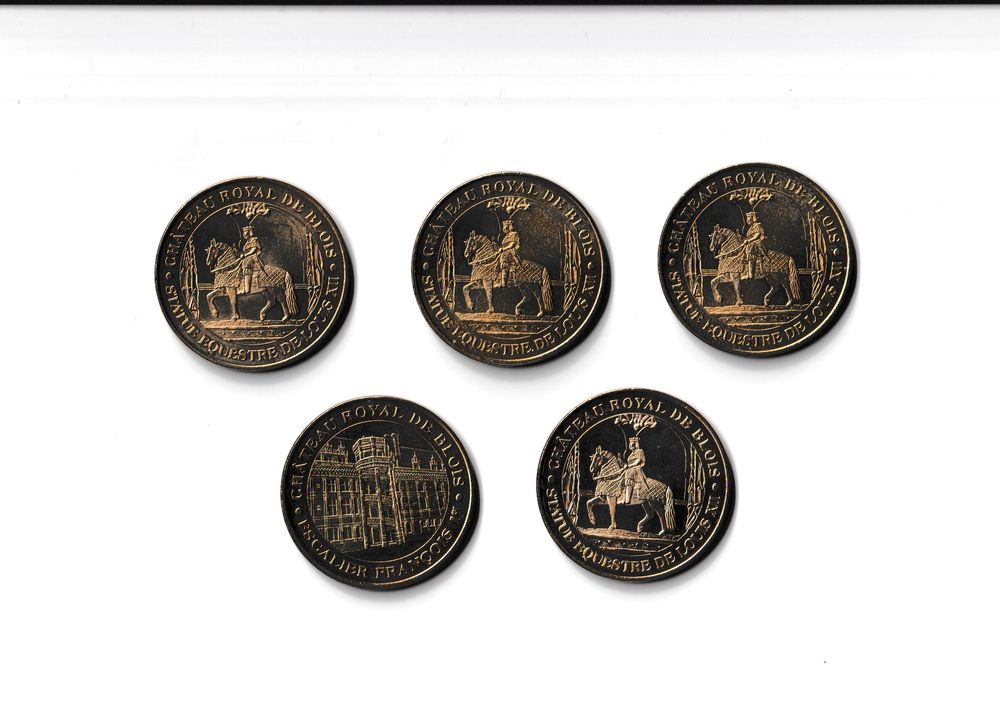 MDP Lot 5 m&eacute;dailles Ch&acirc;teau de Blois
