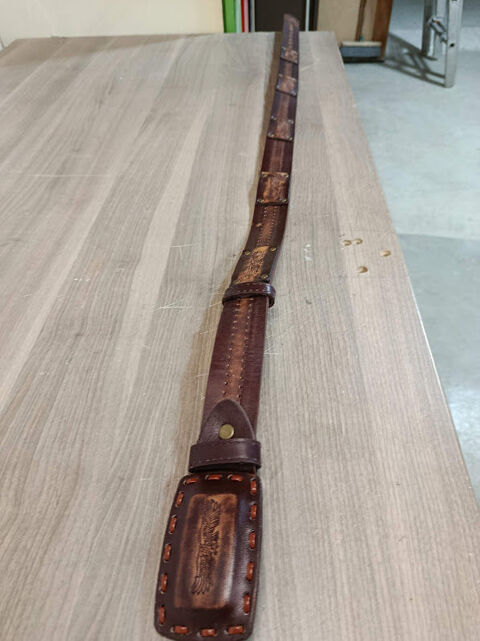 ceinturon cuir 20 Lan�on-Provence (13)