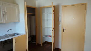  Appartement à louer 2 pièces 30 m² Rieux-minervois