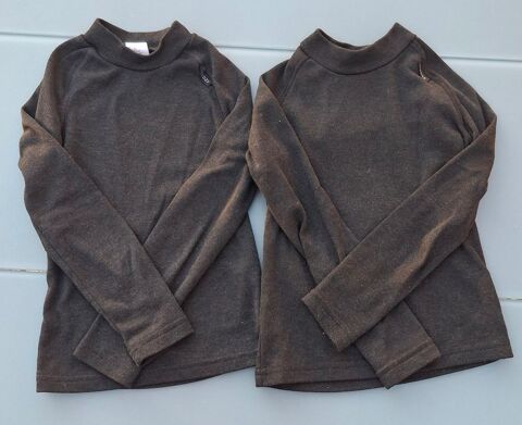Lot deux sous pull gris marque D�cathlon taille 6 ans 4 Villiers (86)