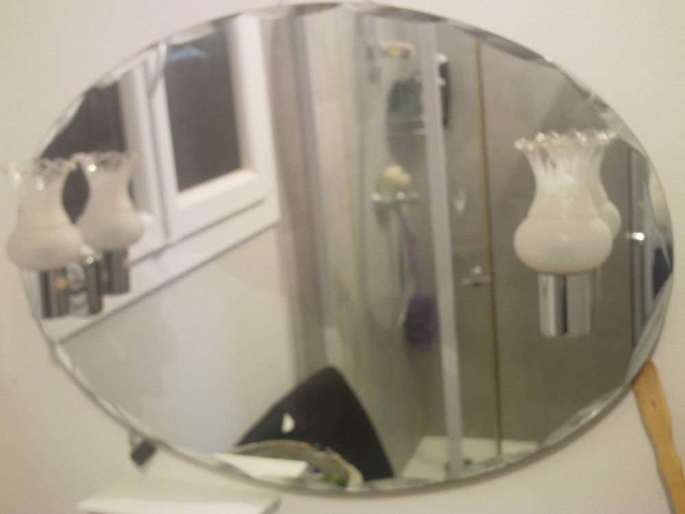 Beau grand miroir cisel&eacute; ovale N&deg; 1123 Dcoration