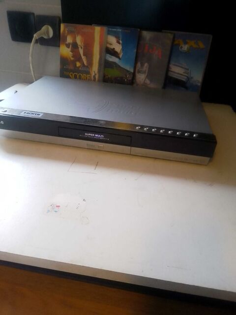 lecteur DVD marque LG 10 Saint-Cyr-sur-Loire (37)