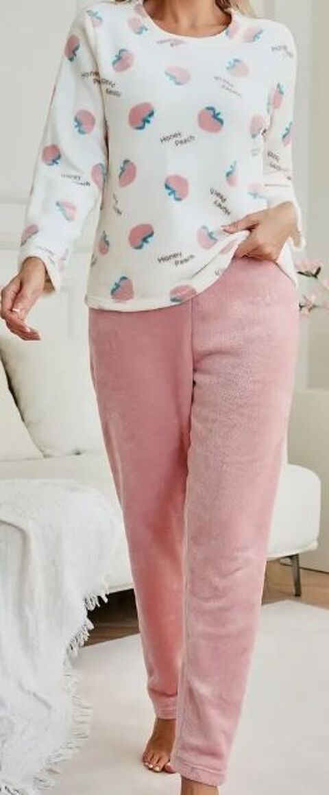 Pyjama pais en polaire doux pour femmes. Neuf. Taille XL 22 Saint-Marcellin (38)