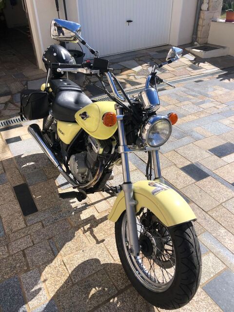 Moto SUZUKI 1998 occasion Bayonne 64100