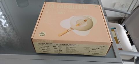 la fabuleuse po�le cookut neuve dans emballage 130 Balaruc-le-Vieux (34)