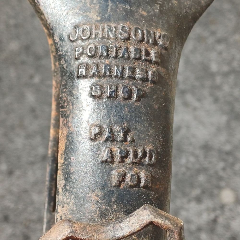 pince bourrelier marechal ferrant johnson's Bricolage