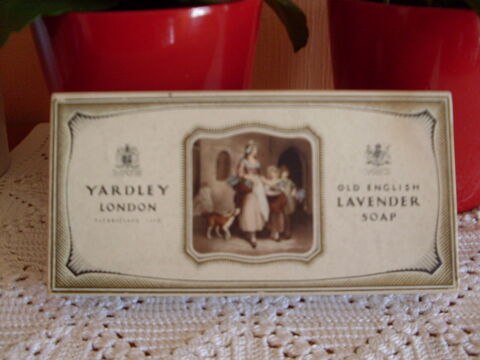 BOITE VIDE DE SAVONS 8 Le Relecq-Kerhuon (29)