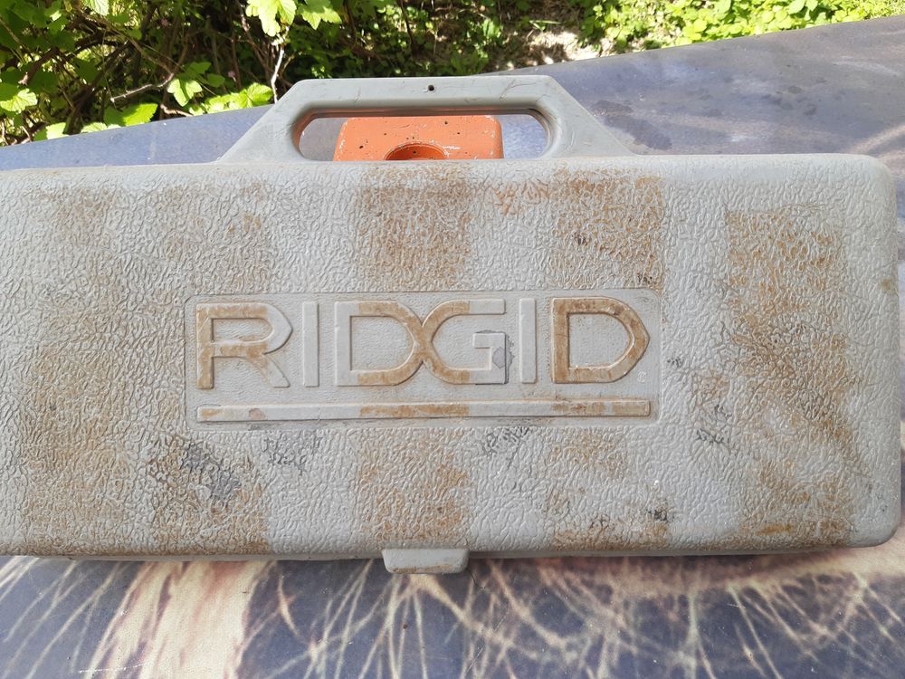 PINCE A EMBOITURE Bricolage