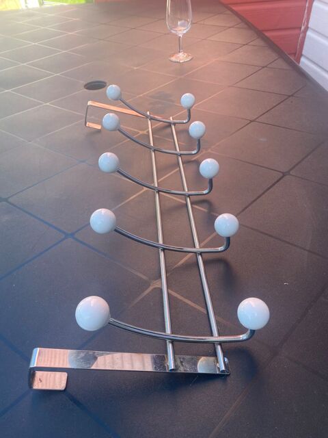 Porte manteaux paterne 5 Saint-Hilaire-de-Riez (85)