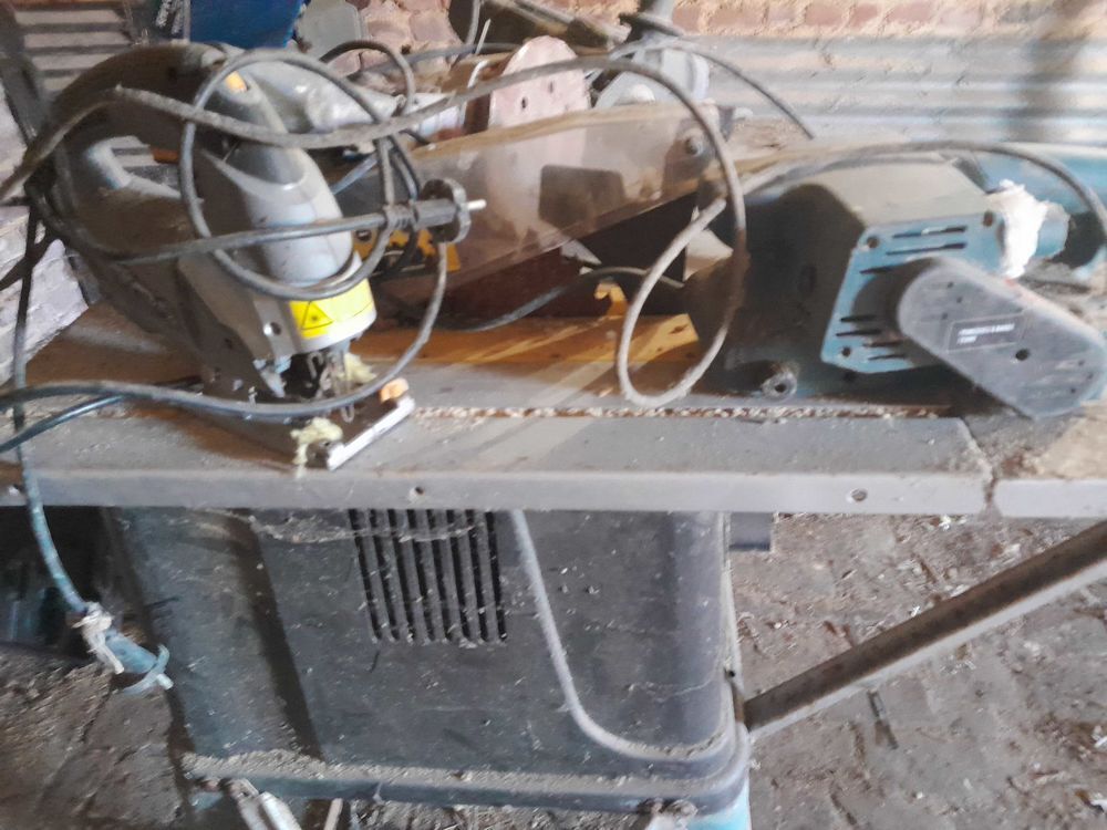 Debara Bricolage