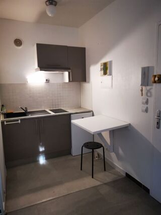  Appartement à louer 1 pièce 15 m²