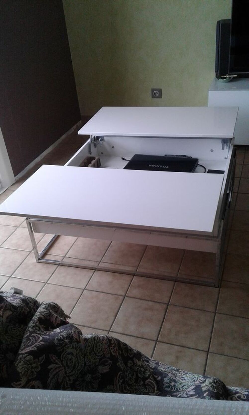 Table salon moderne Meubles