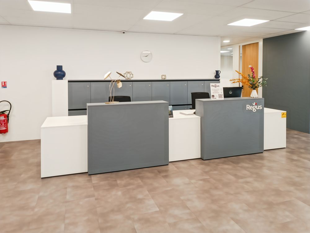   Espace de bureau tout compris pour vous-même et votre équipe à Aix-en-Provence, Regus Aix Les Milles Aix-en-provence