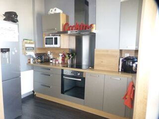  Appartement à louer 3 pièces 68 m²