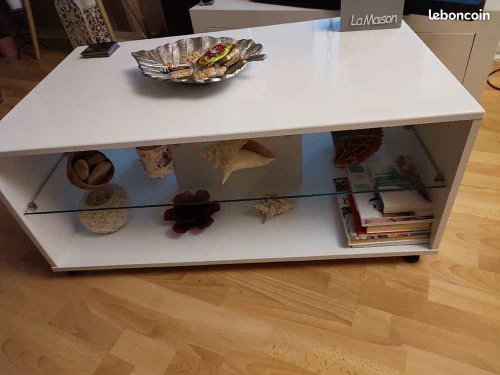 Table basse Meubles