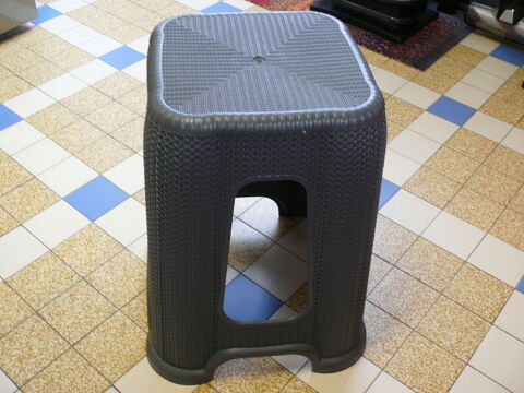 Tabouret 10 Saintes (17)