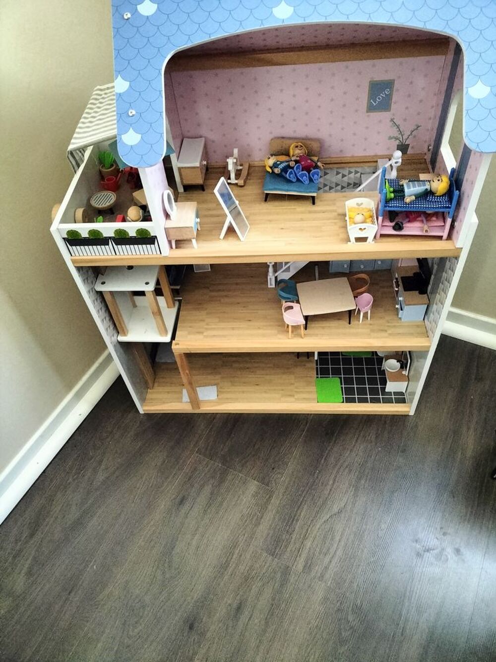 Maison de poup&eacute;e
Jeux / jouets