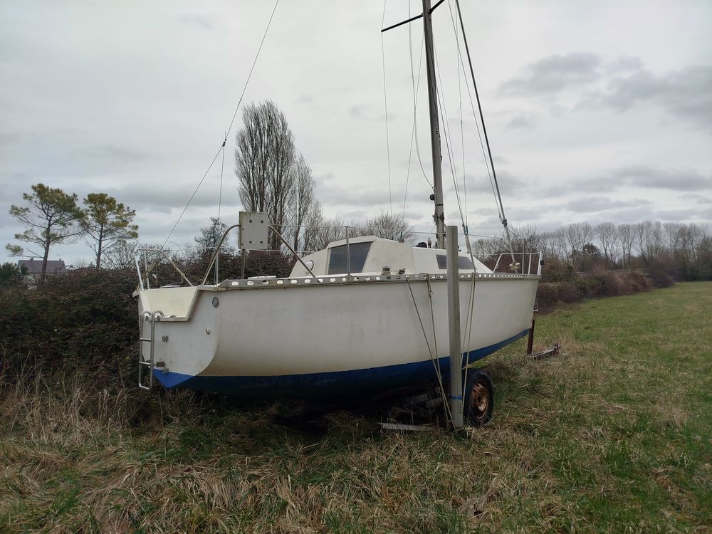 Monocoque 1980 occasion 50590 Regn&eacute;ville-sur-Mer