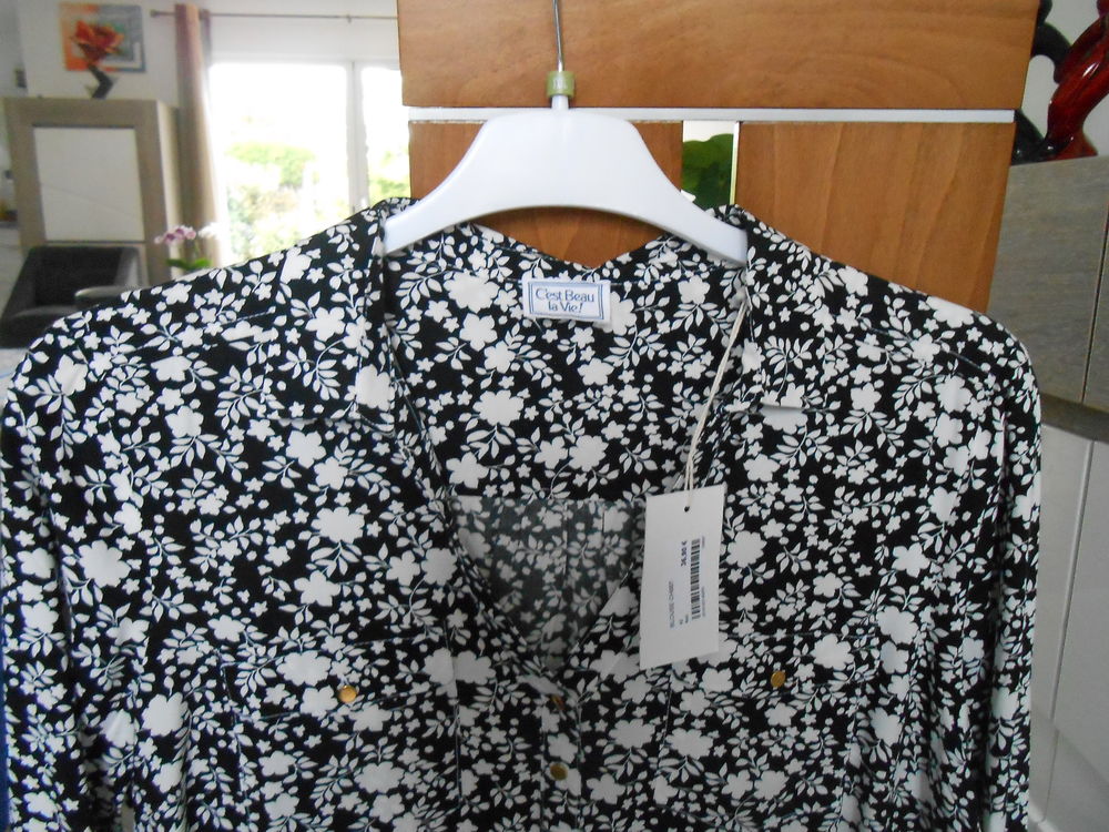 Chemise femme (neuve avec &eacute;tiquette) Vêtements
