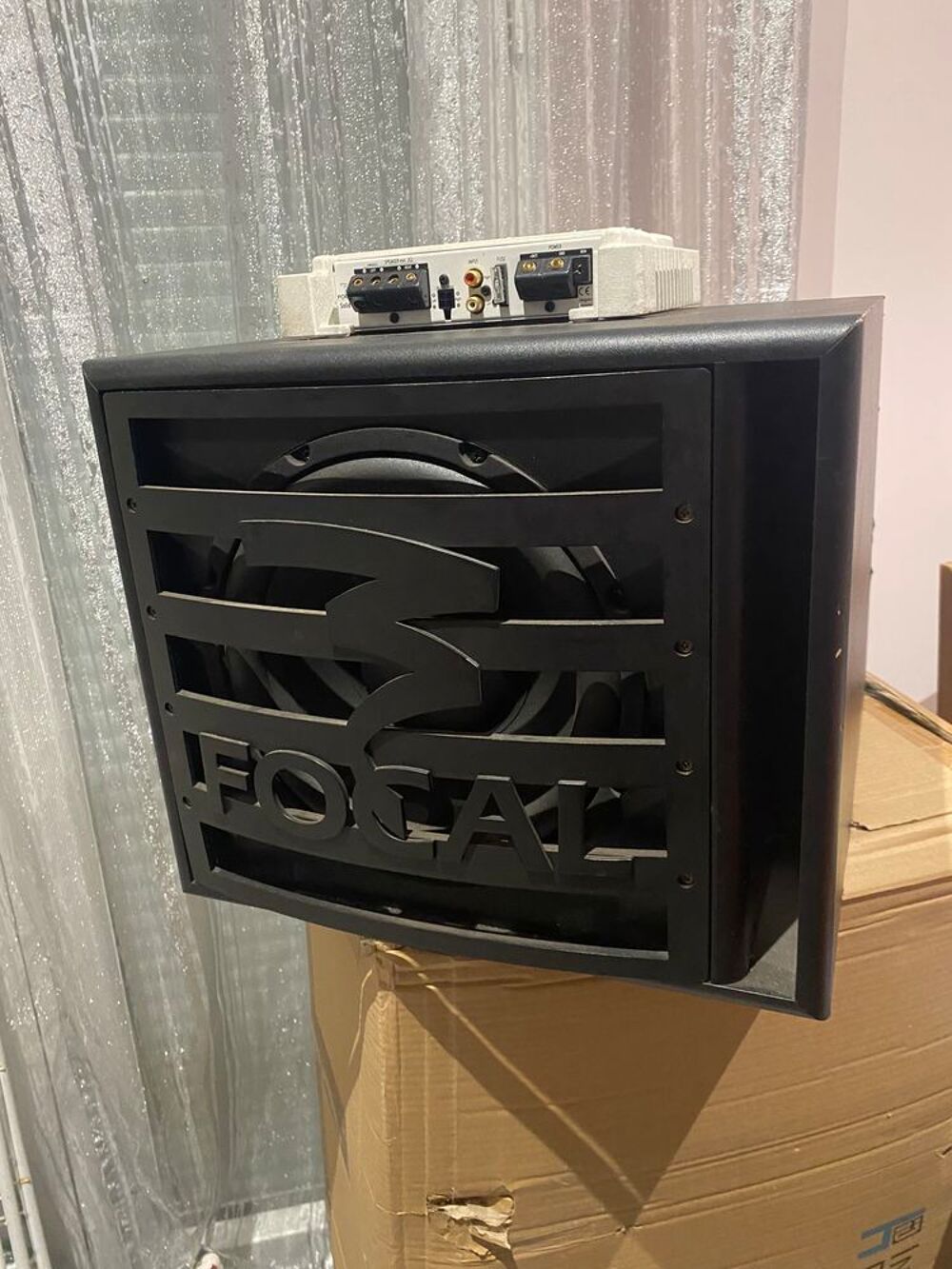 Caisson Focal SB25 SPL + Ampli Focal Solid 2 Audio et hifi