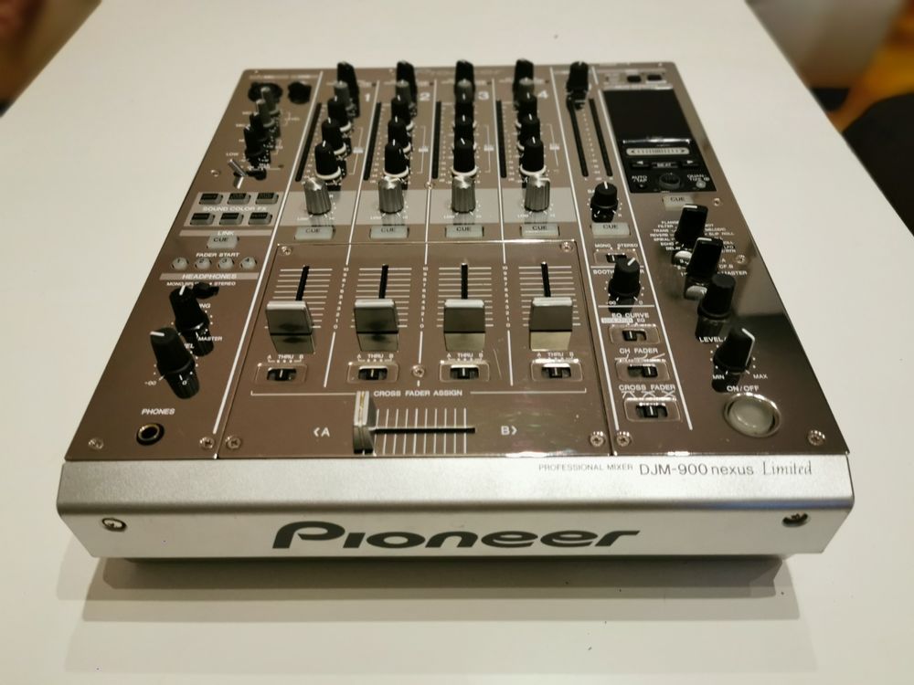 Pioneer DJ Nexus Limited Platinum set complet Instruments de musique