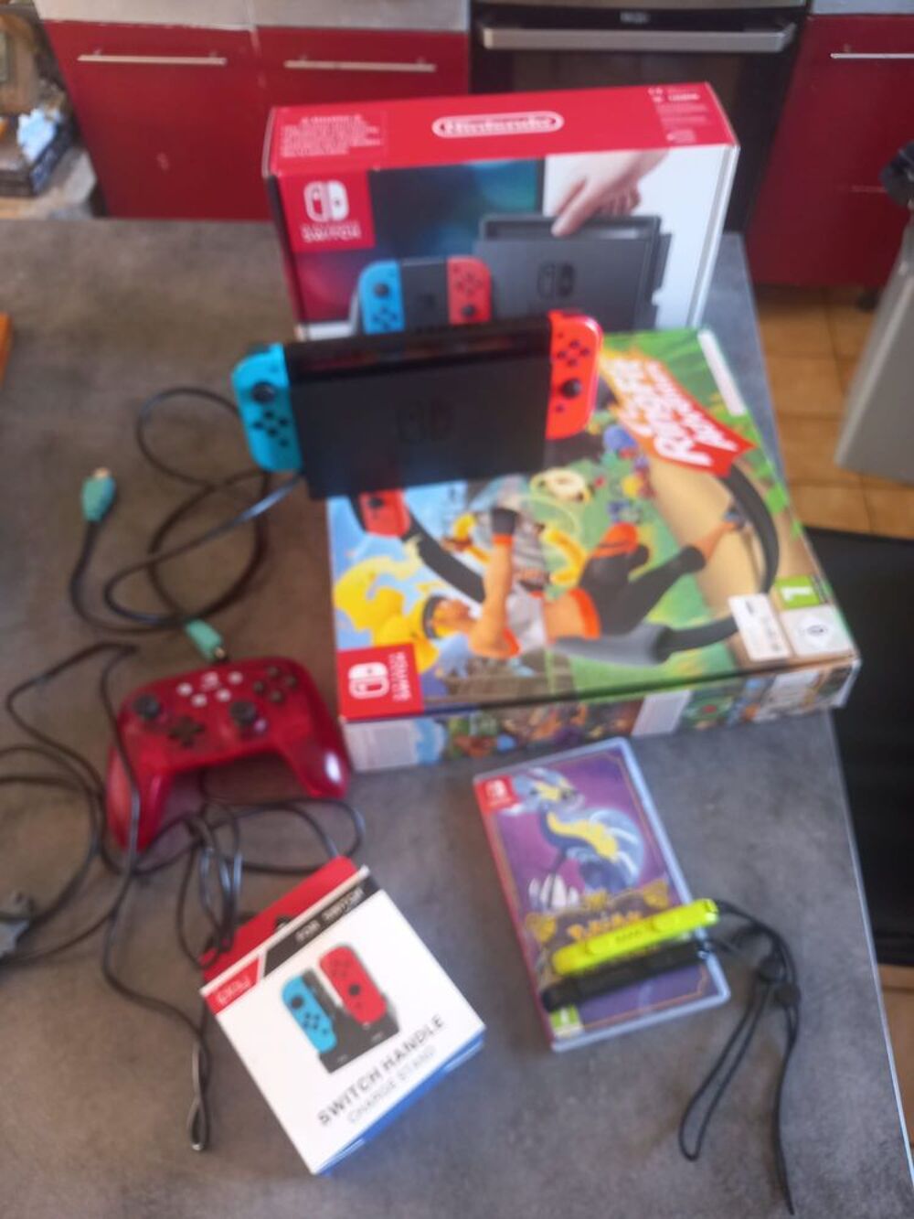 Nintendo switch +jeux Consoles et jeux vidéos