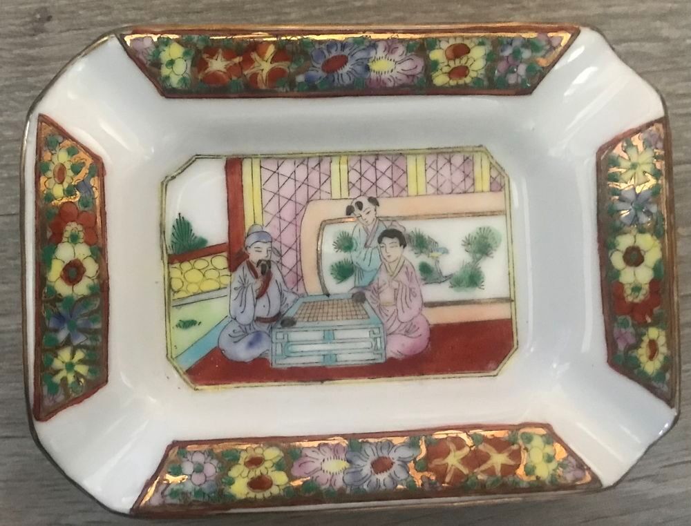 cendrier th&egrave;me chinois ou japonnais Décoration