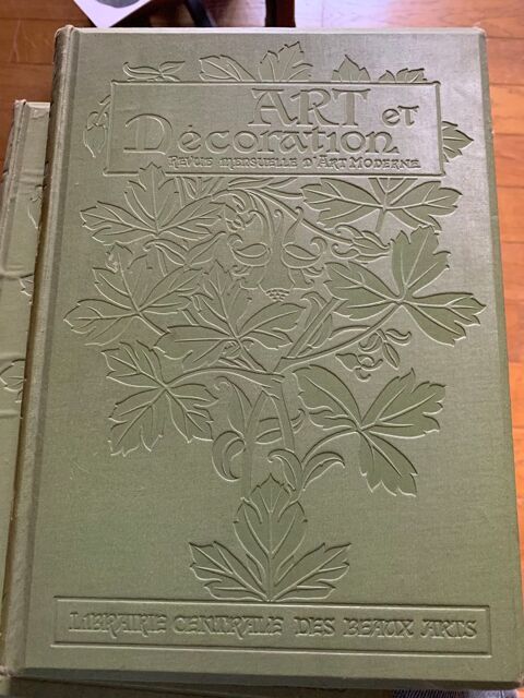 2 Livres art et decoration Les Mesneux (51)