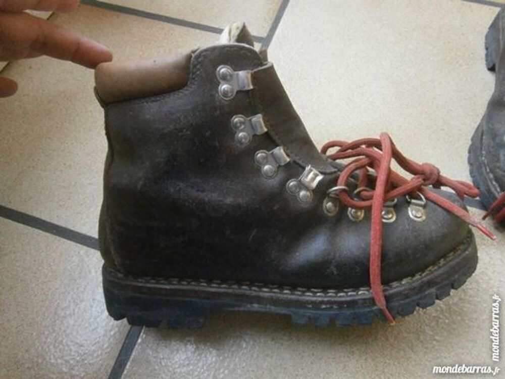 CHAUSSURES MONTAGNE Sports