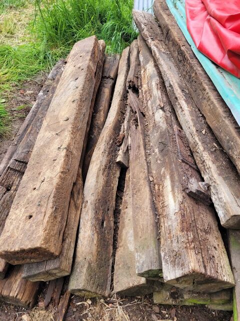 bastaings de chemin de fer. 0 62128 Wancourt