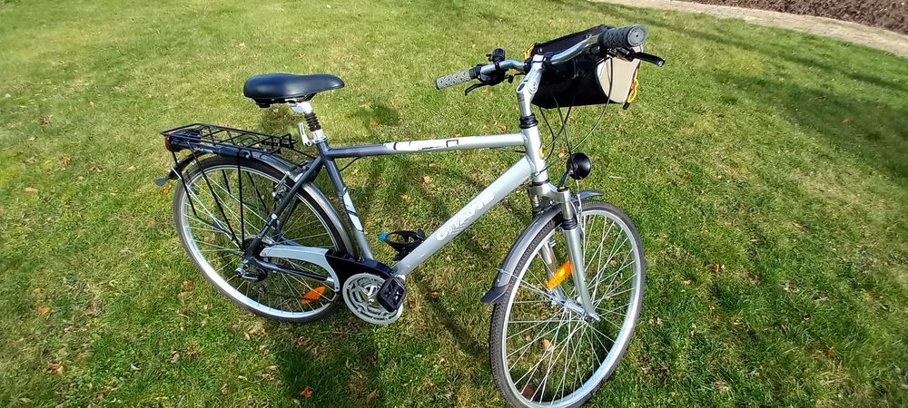 VTC, v&eacute;lo tous chemins de marque GITANE, type MISSISSIPI Vlos