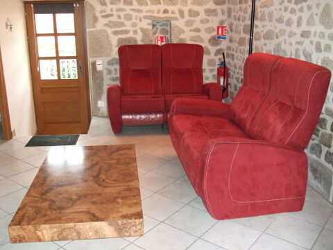 2 canap�s 2 places. 450 Ars (23)