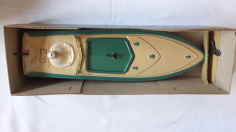 Rare ancien canot de bassin Hornby n°1 Alcyon
330 Salon-de-Provence (13)