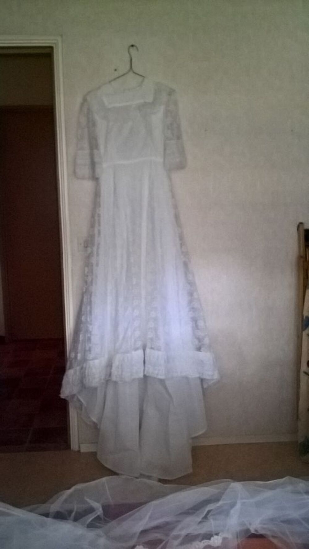 Robe de mari&eacute;e Vêtements