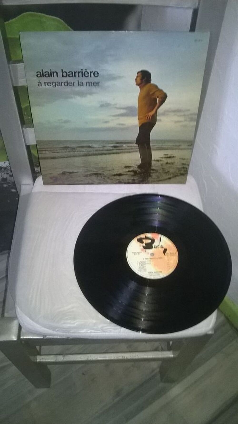 Vinyle Alain Barri&egrave;re
&Agrave; Regarder La Mer
1970
Excellent et CD et vinyles