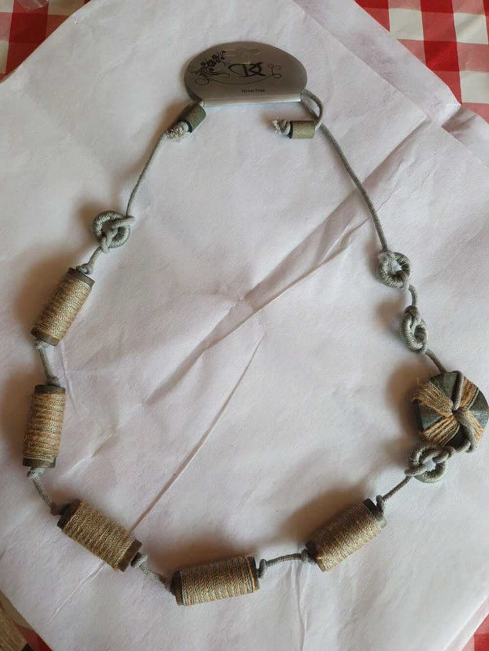 Collier fantaisie Bijoux et montres