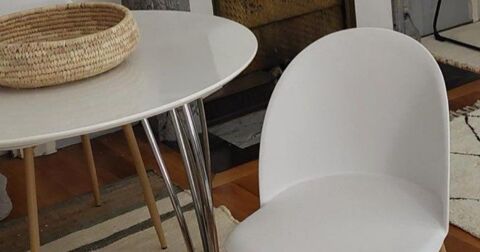 Table ronde blanche id�ale repas � 4 50 Grenoble (38)