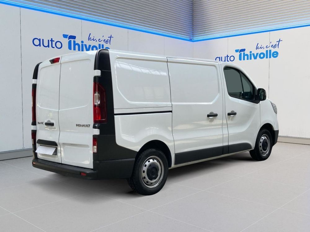 Trafic TRAFIC FGN L1H1 2800 KG BLUE DCI 130 GRAND CONFORT 2023 occasion 42120 Le Coteau